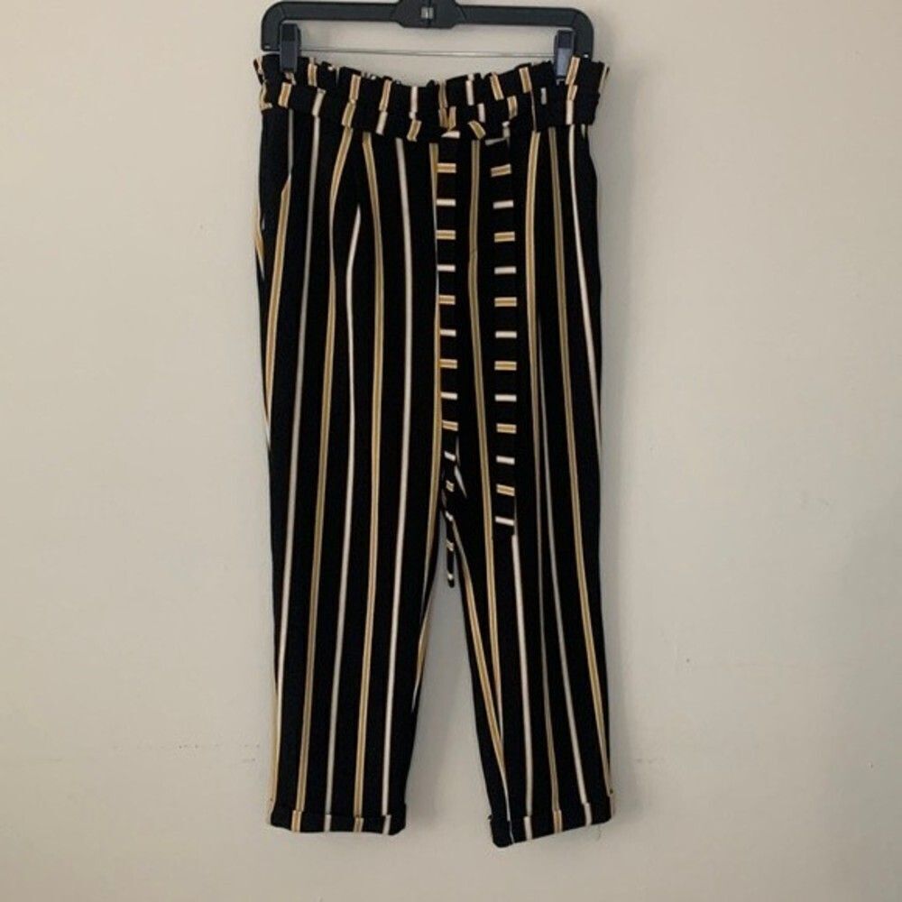 No Boundaries Paperbag Striped Pants Size Medium